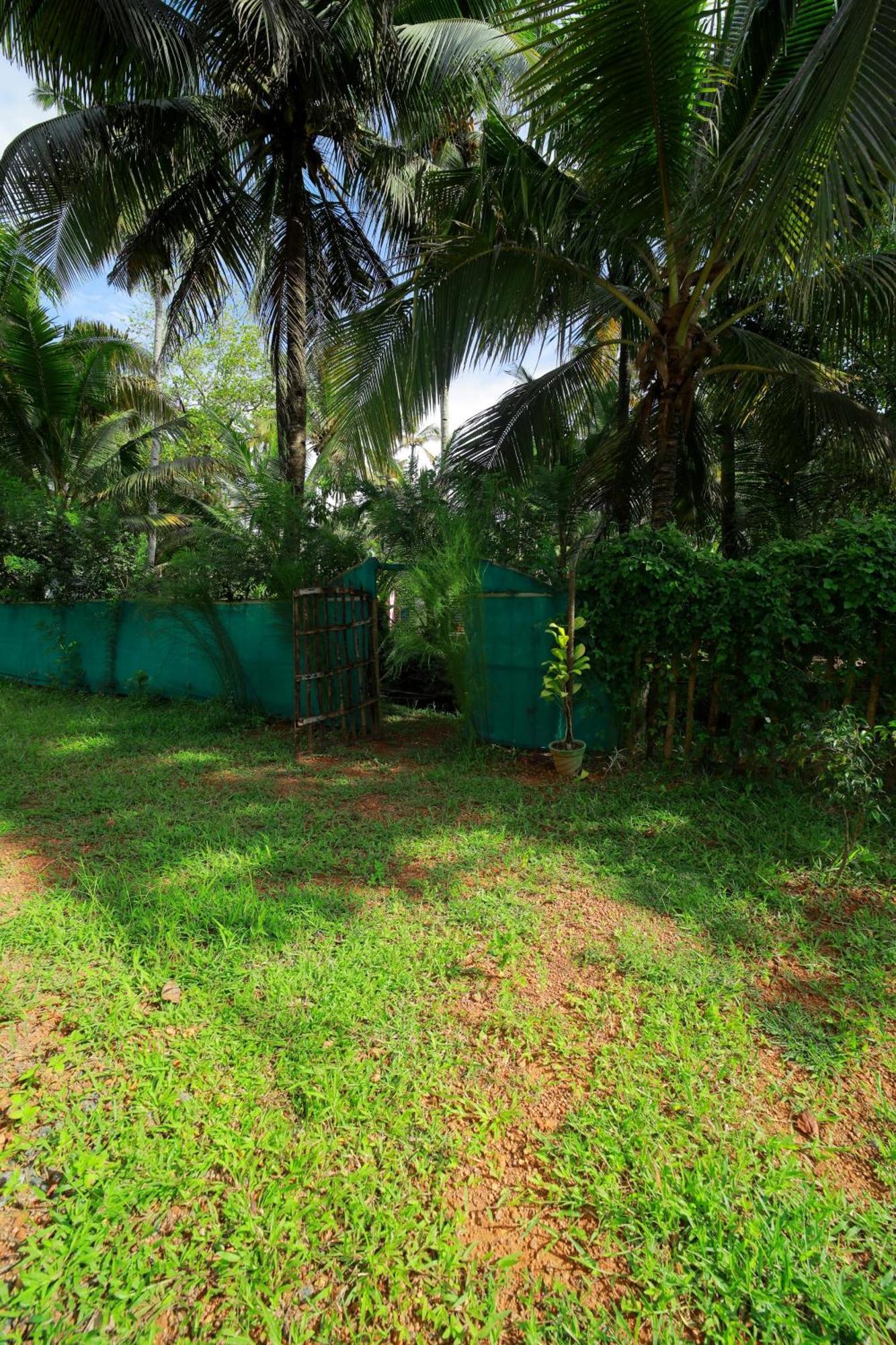 Prakruthi Residency Munroeisland Apartment Mundrothuruth Exterior photo