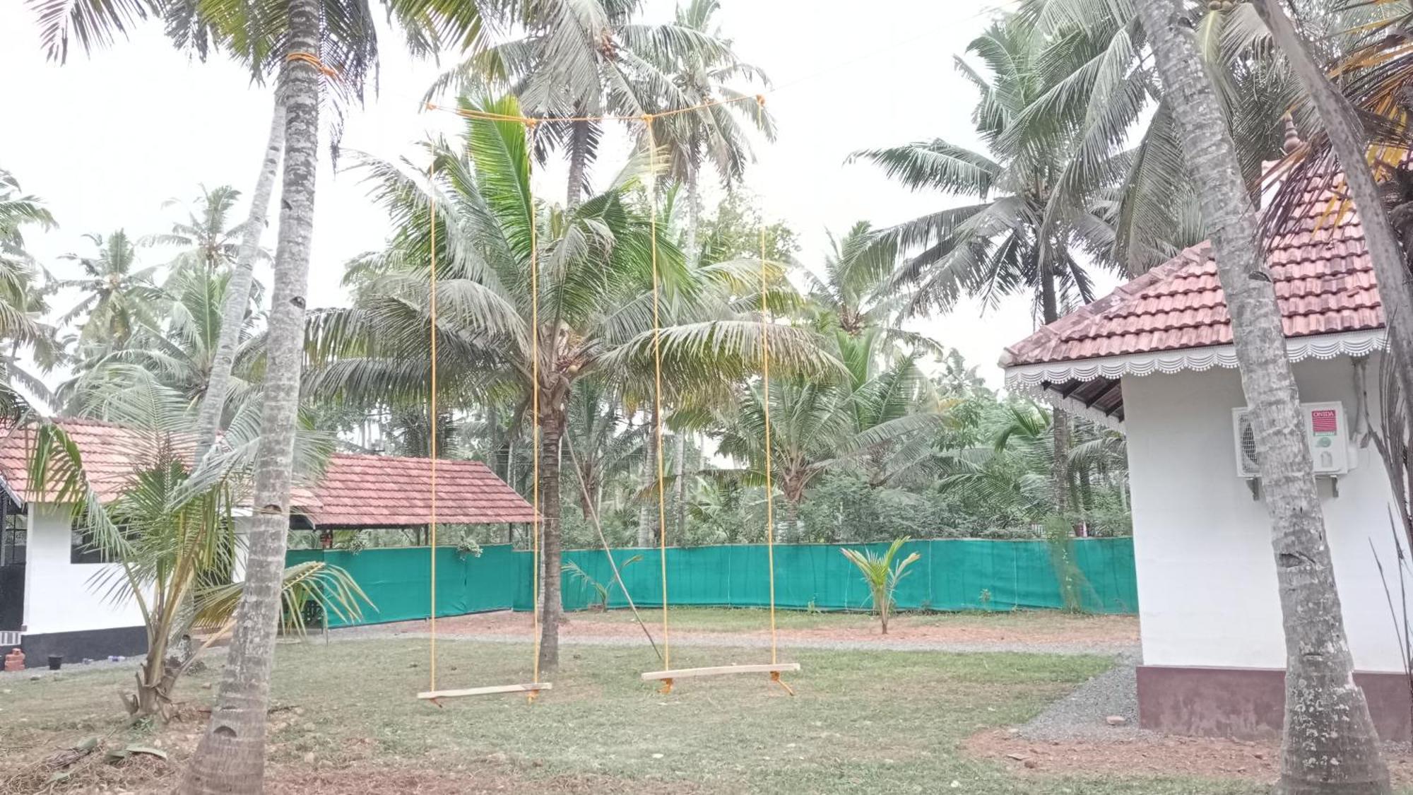 Prakruthi Residency Munroeisland Apartment Mundrothuruth Exterior photo
