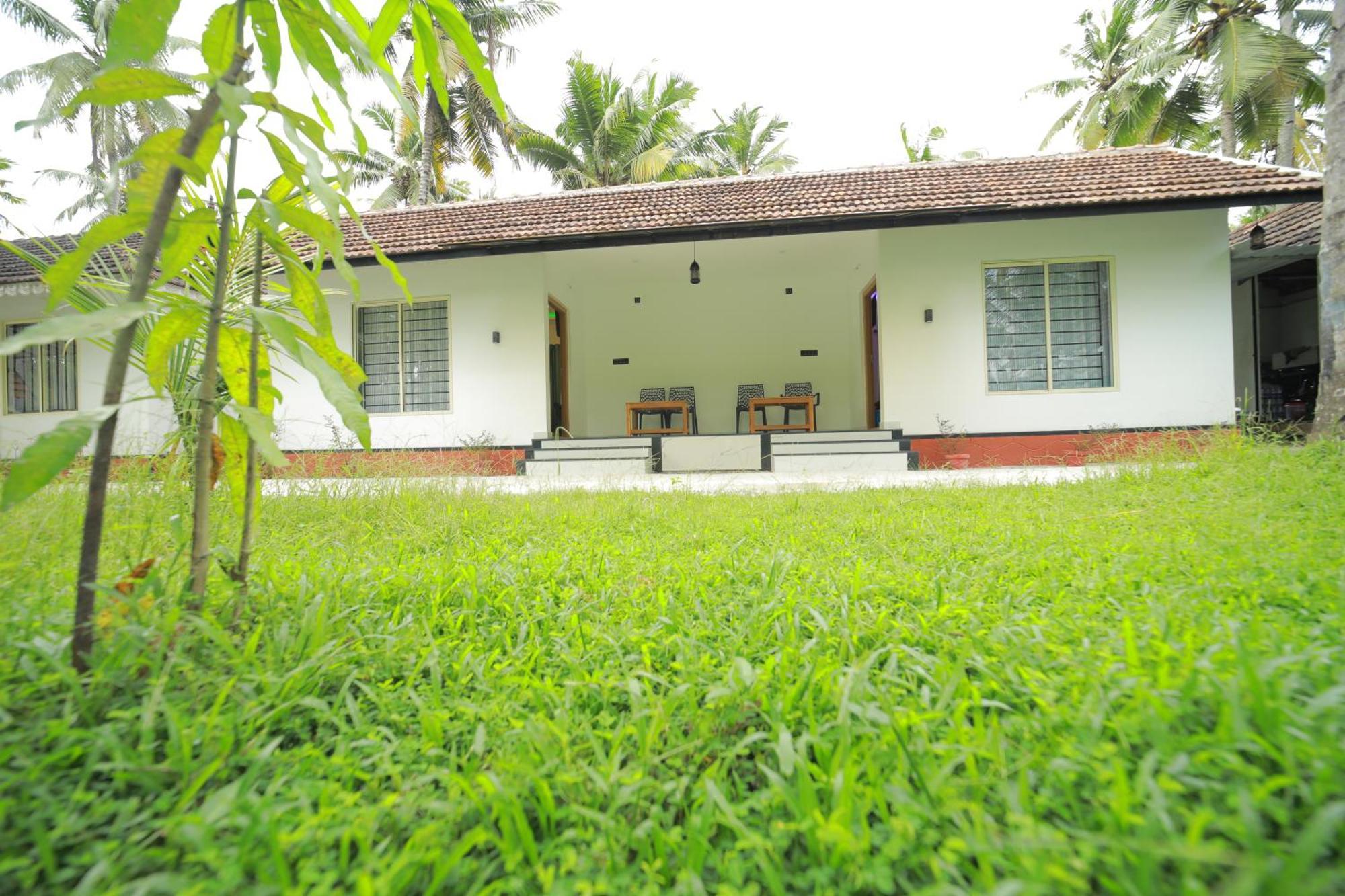 Prakruthi Residency Munroeisland Apartment Mundrothuruth Exterior photo