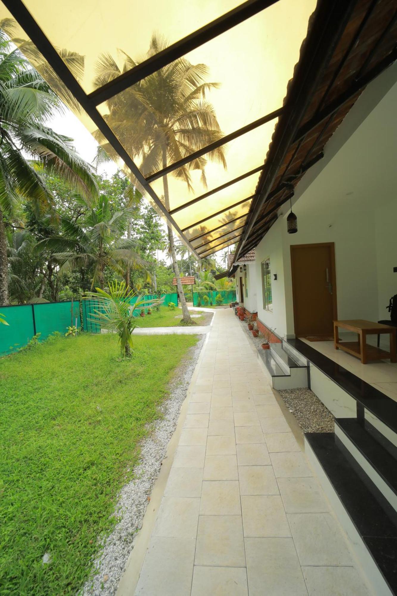 Prakruthi Residency Munroeisland Apartment Mundrothuruth Exterior photo