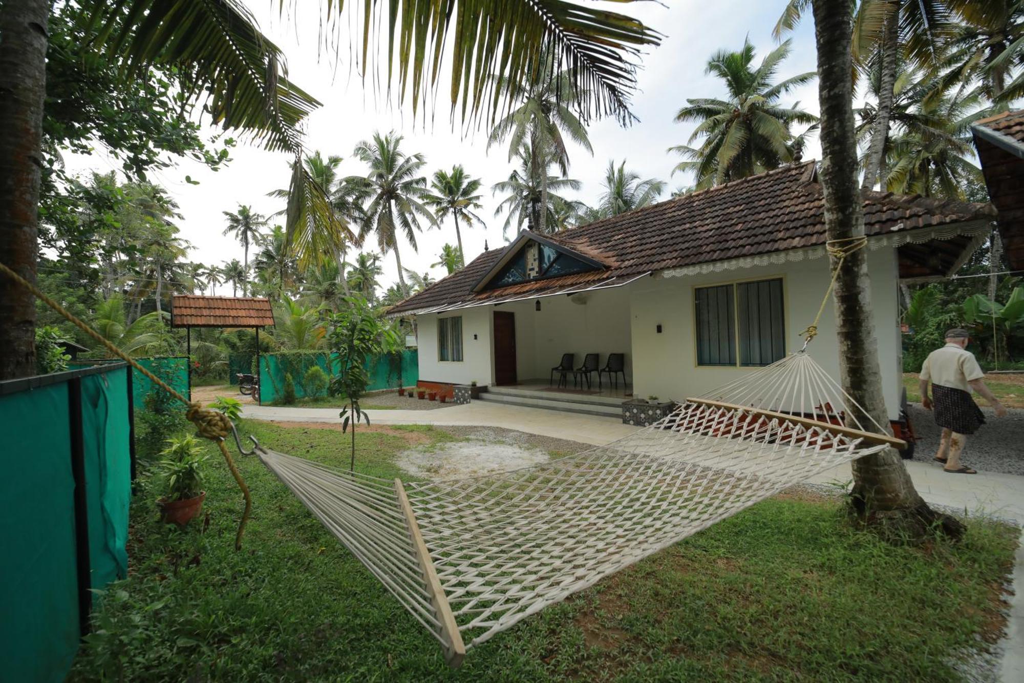 Prakruthi Residency Munroeisland Apartment Mundrothuruth Exterior photo
